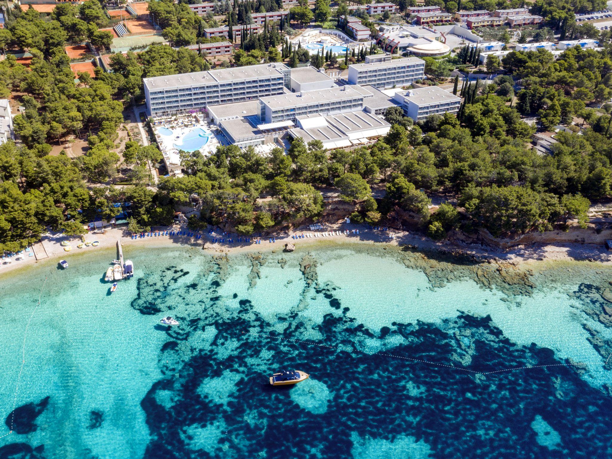 Bluesun Elaphusa Hotel 4*