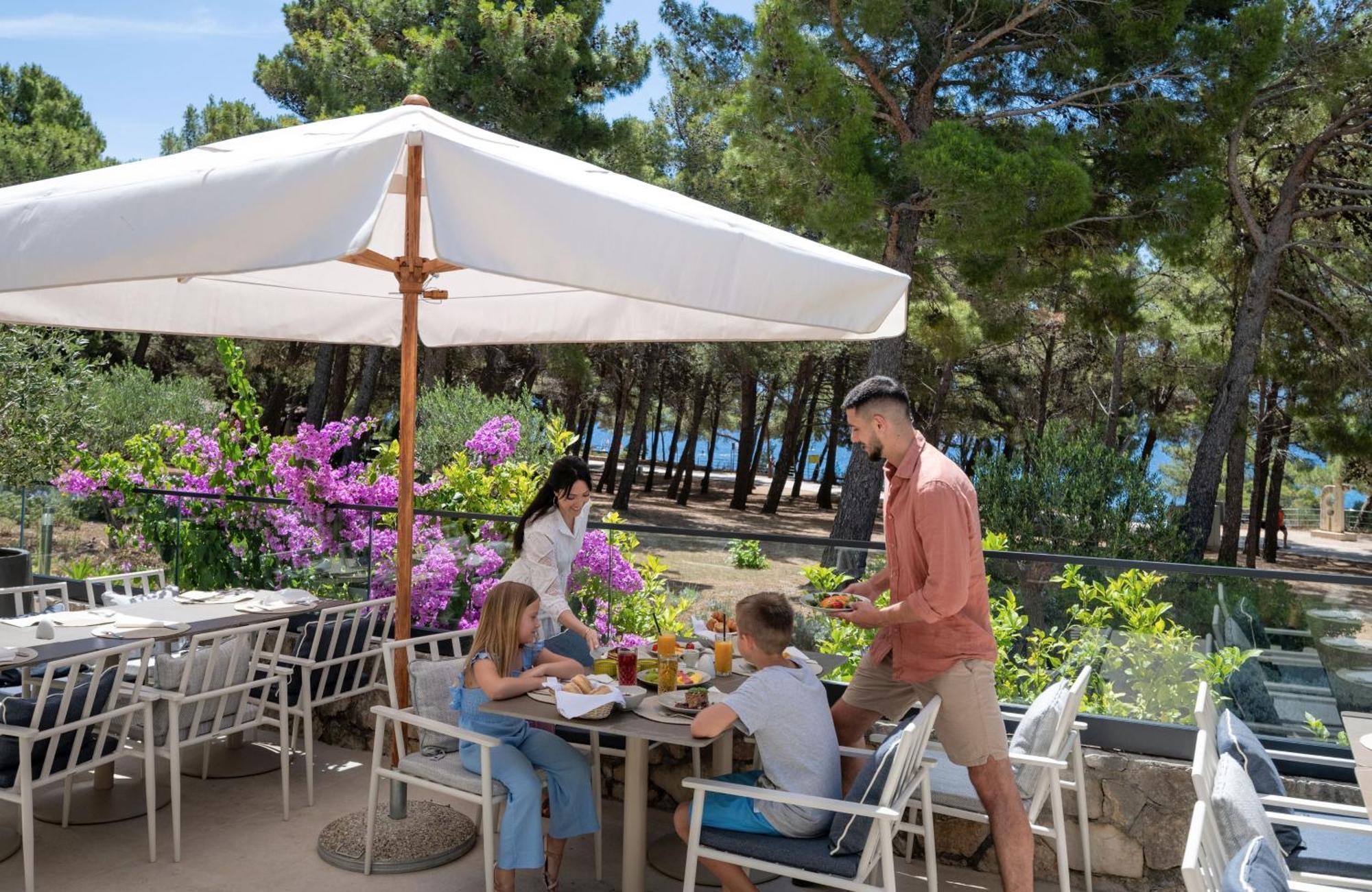 Hotel Bluesun Elaphusa Bol