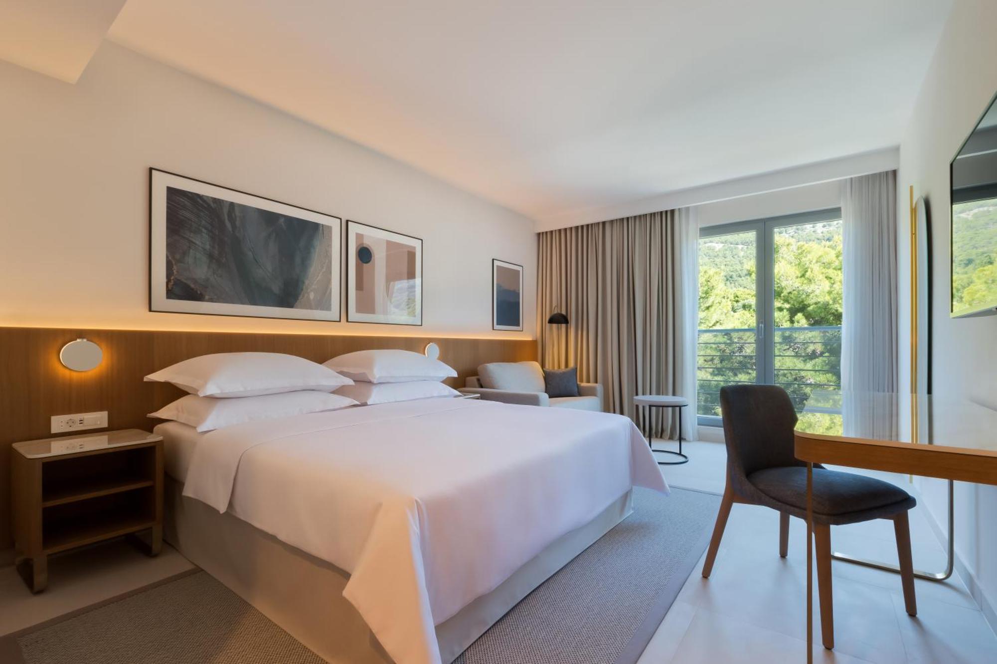 Bluesun Elaphusa 4* Bol