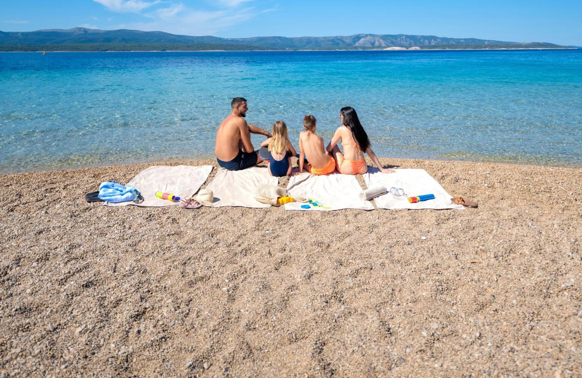 Bluesun Elaphusa 4*
